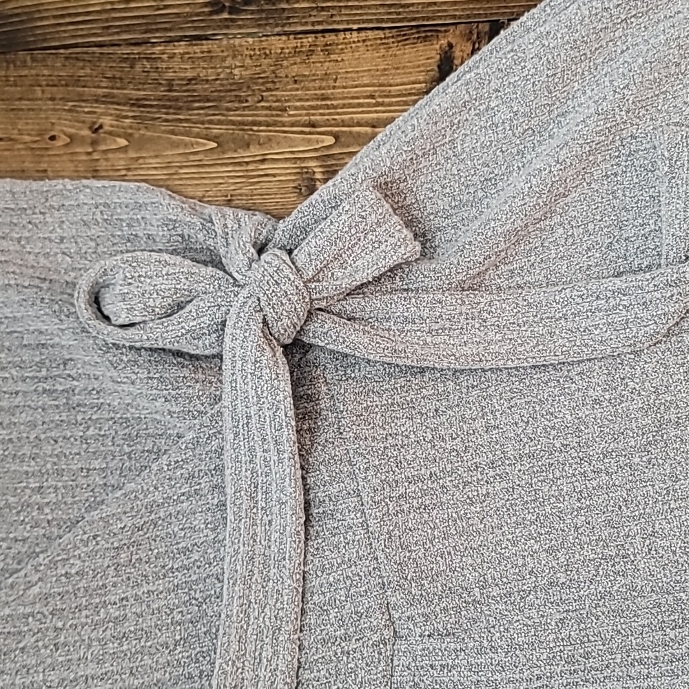 Gray Delia Side Tie Knot Wrap Romper - Picture 2 of 3